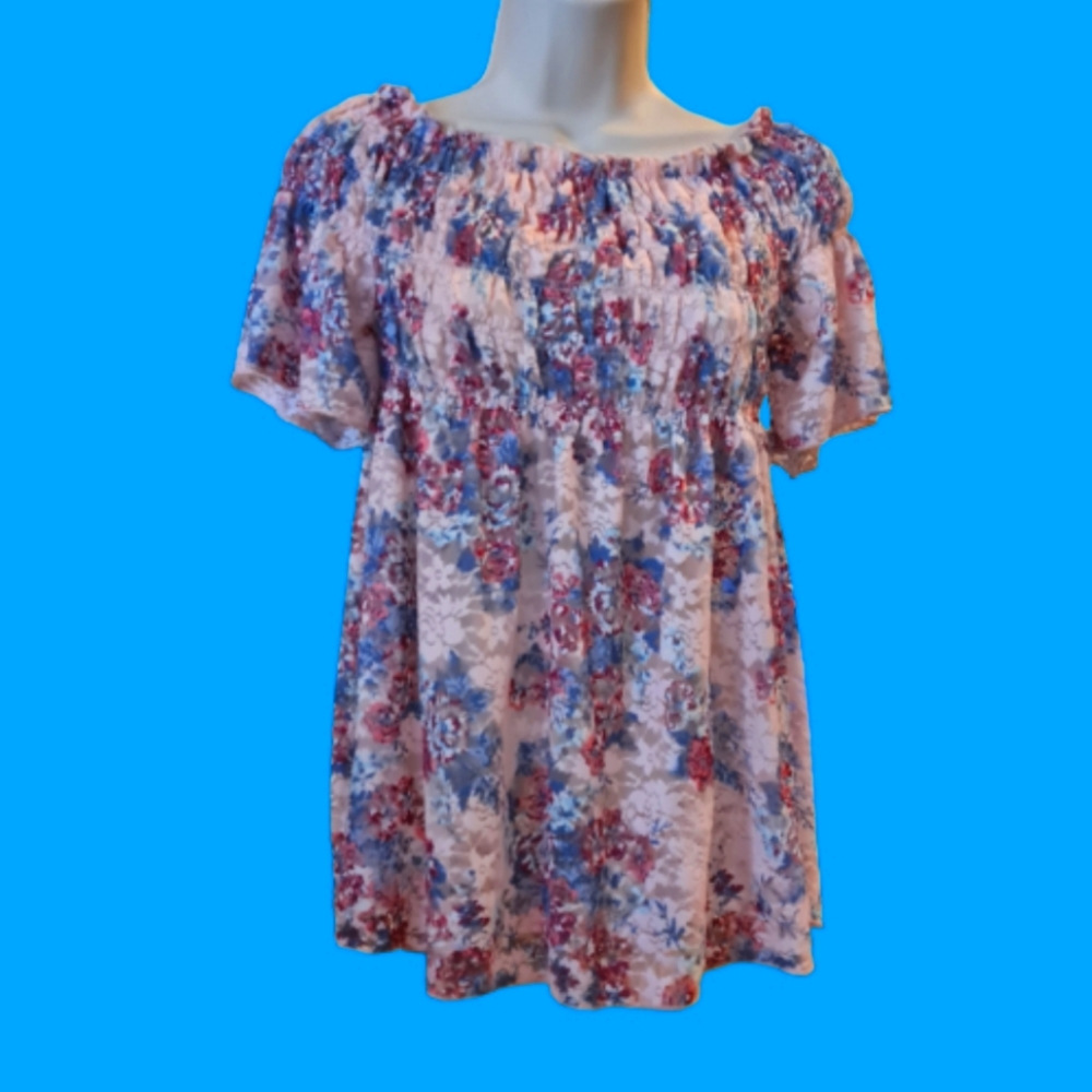 Cute spring top